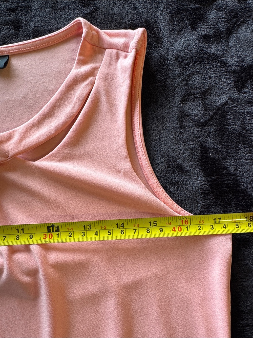 Sleeveless Twist-Front Camisole in Soft Pink - Picture 4 of 8